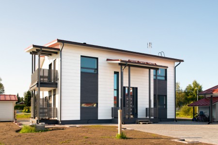 Asiakkaalle suunniteltu Moderni 2-kerros ratkaisu